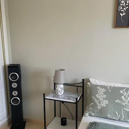 3 Bed Sleeps 6 -shared Pool -private Terrace Hébergement de vacances *