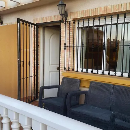 3 Bed Sleeps 6 -shared Pool -private Terrace * Orihuela
