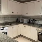 Modern Escape Shared Pool Private Terrace * אוריהואלה